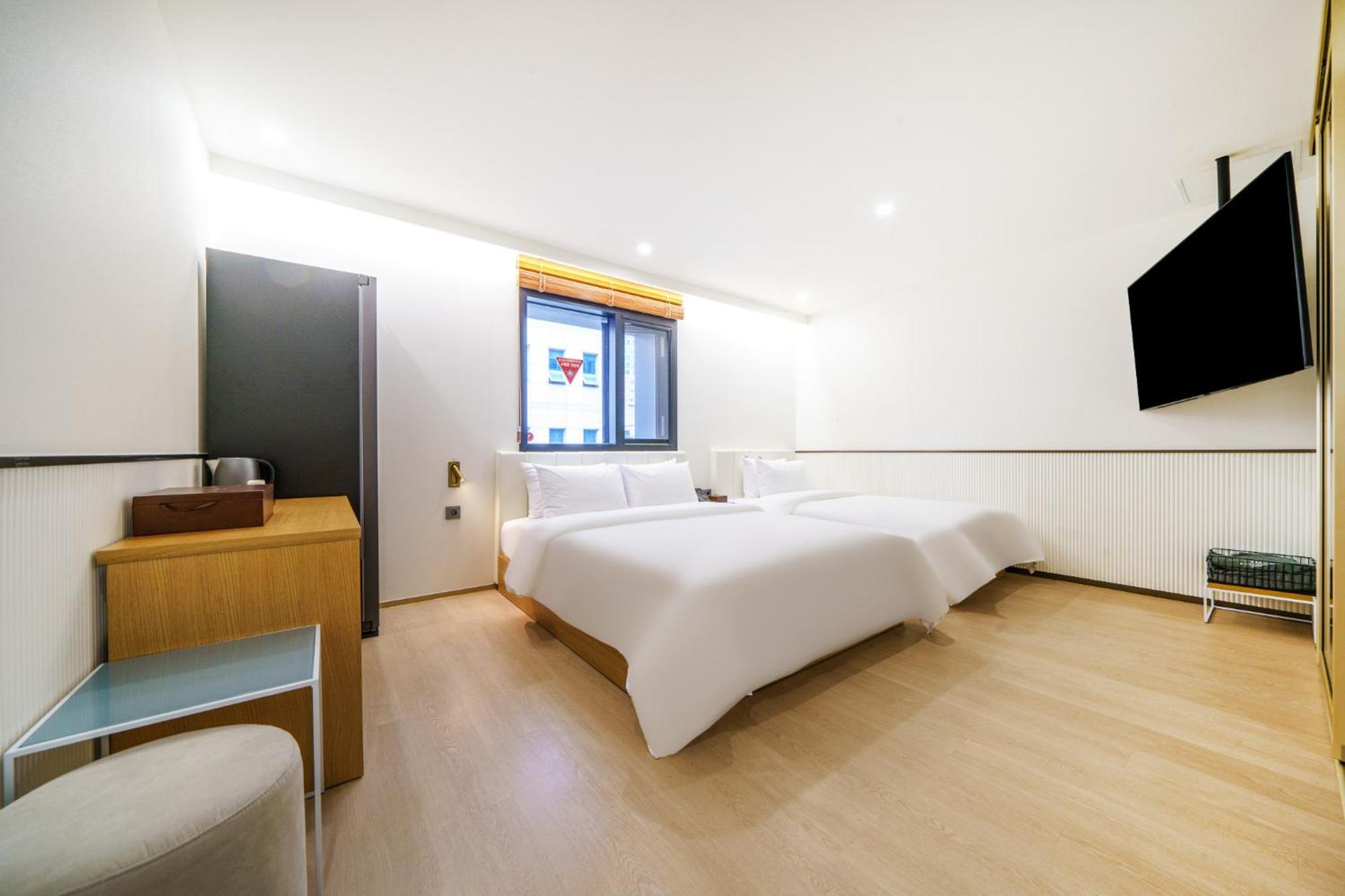 Busan H-Avenue Hotel Seomyeon Station Eksteriør billede